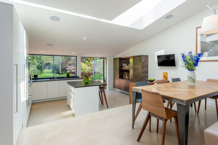 williameckersley_broadhintonroad_01
